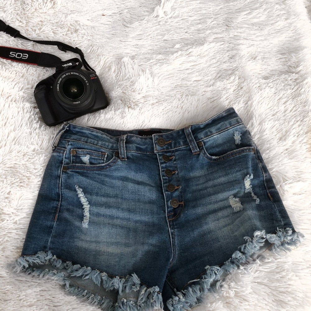 Fashion nova shorts